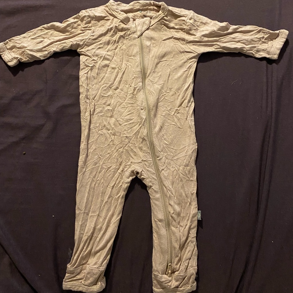 Kyte Baby Newborn Romper